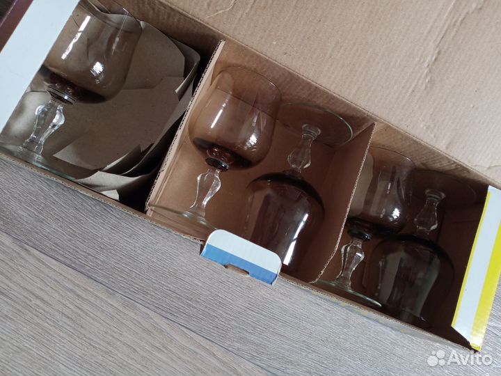 Набор бокалов для вина