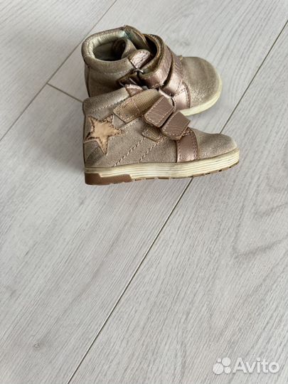 Ботинки демисезонные для девочки