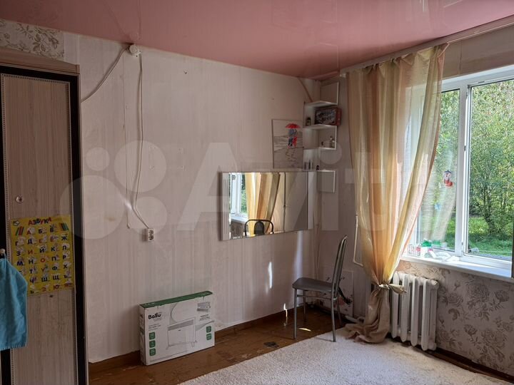 2-к. квартира, 48 м², 1/2 эт.