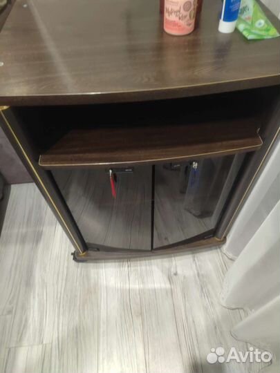 Тумба под телевизор