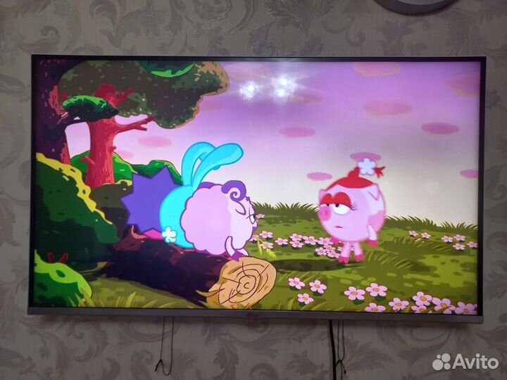Телевизор LG диагональ 109 в отличном состоянии