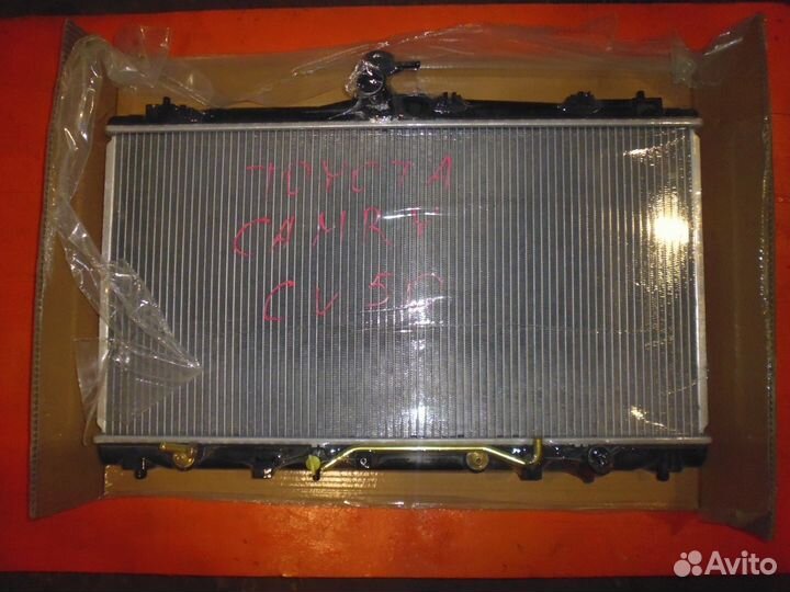 Радиатор охлаждения двигателя тойота камри CV50