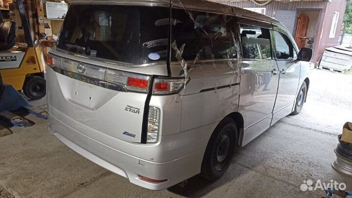 Жесткость бампера задний Nissan Elgrand PE52