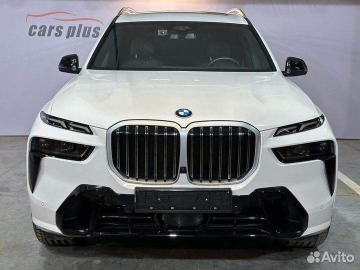 BMW X7 3.0 AT, 2023, 8 599 км