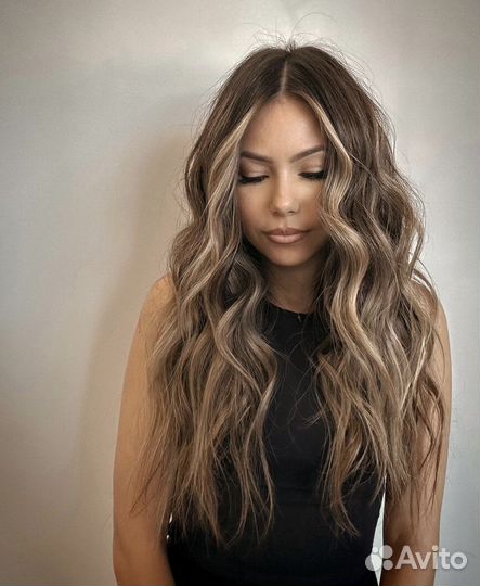 Сложное окрашивание волос, стрижки