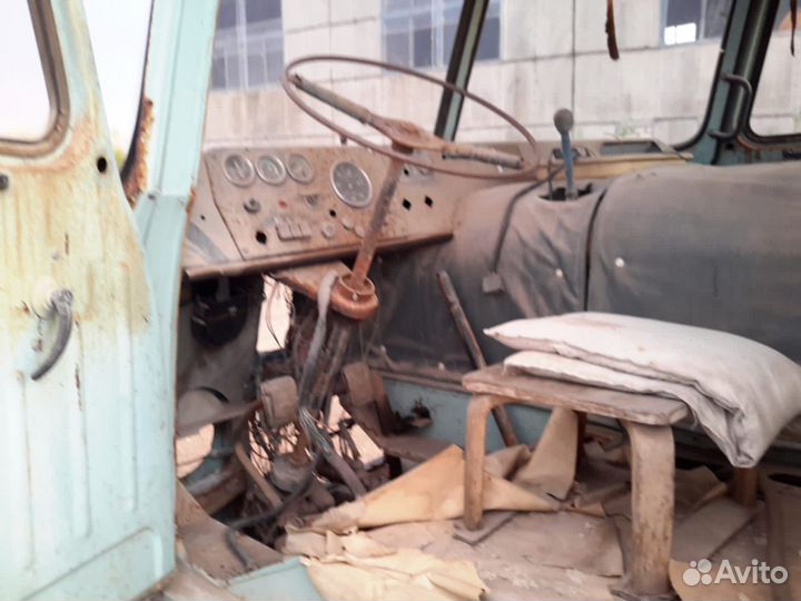 Автомобиль Robur грузовой