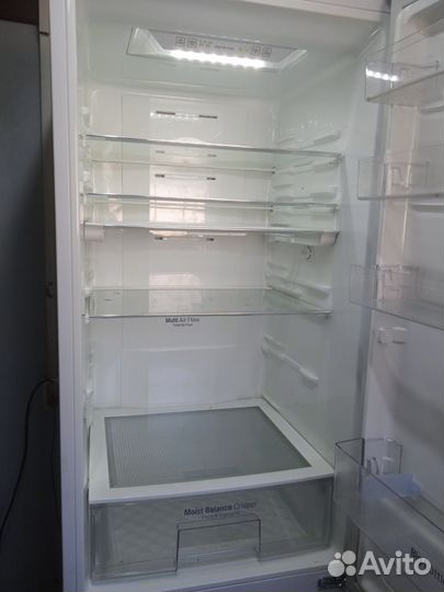 Холодильник LG