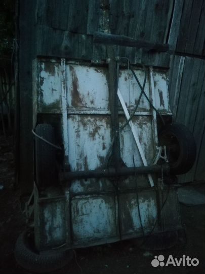 Прицеп легковой