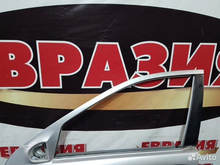 Дверь боковая передняя левая Mercedes-Benz C-Class