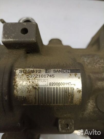 Компрессор кондиционера Renault Symbol LB K7JA700