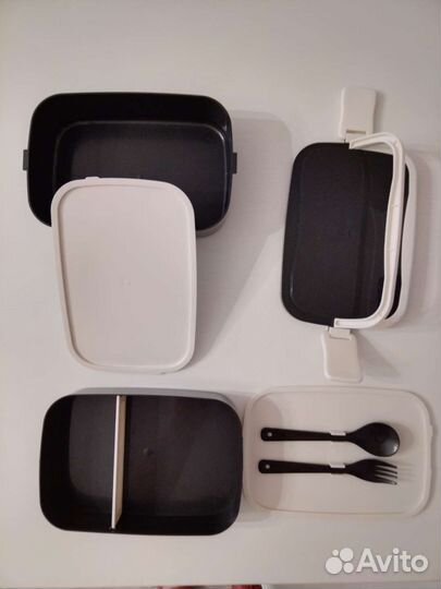 Контейнеры пластиковые для еды