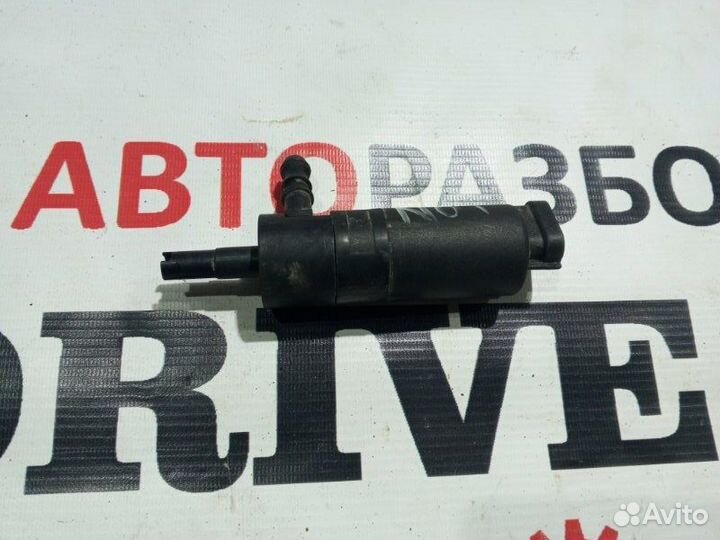 Насос омывателя фар Nissan Note 11 wagon HR16DE