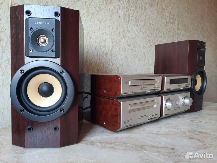 Музыкальный центр Technics SC-HD560