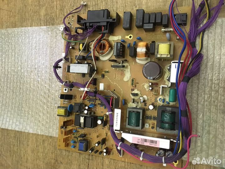 Плата питания hp m600
