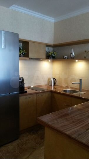 2-к. квартира, 70 м², 13/18 эт.