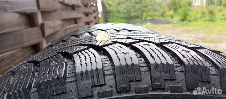 Nokian Tyres Hakkapeliitta SUV 5 275/65 R17