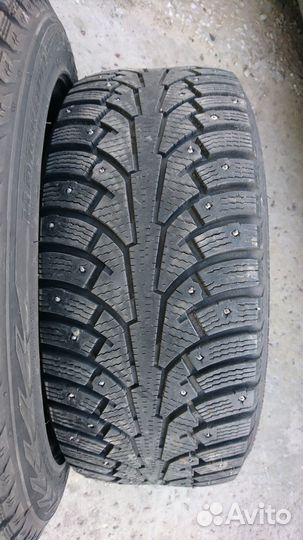 Nokian Tyres Hakkapeliitta 5 235/45 R17 97D