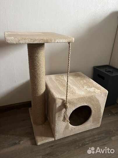 Домик для кошки с когтеточкой