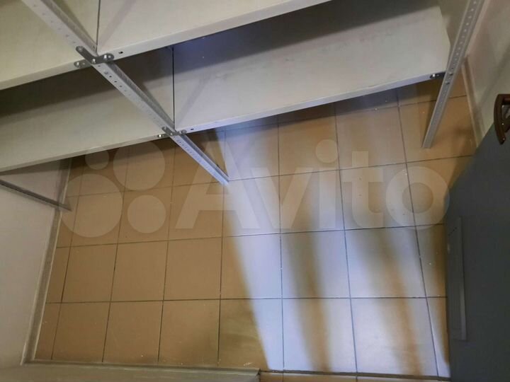 Машиноместо, 10 м²