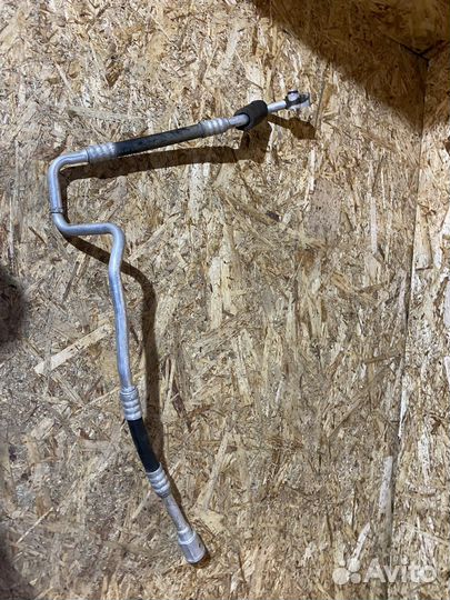 Трубка кондиционера Skoda Fabia 2 07-15