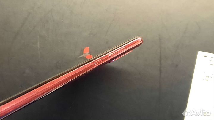 Телефон Honor 10i