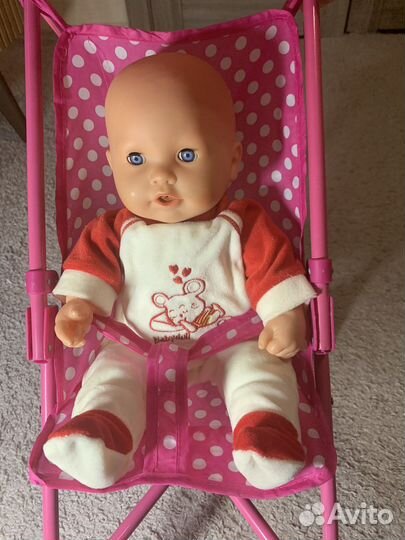 Кукла пупс в коляске