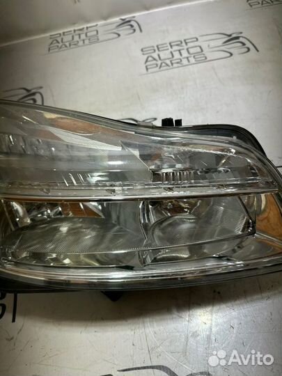Фара правая Opel Insignia G09 A18XER 2009