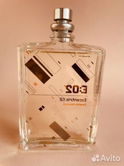 Escentric 02 -New Design-2022 Escentric Molecules