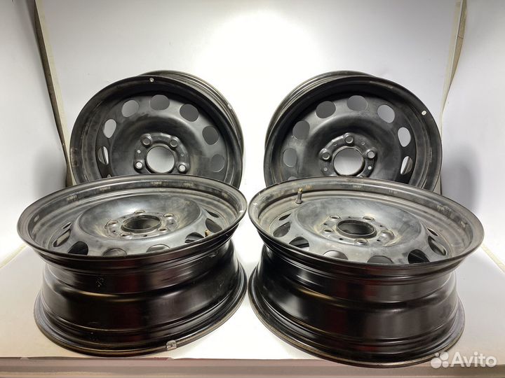 Комплект штампованных дисков R16 BMW E87