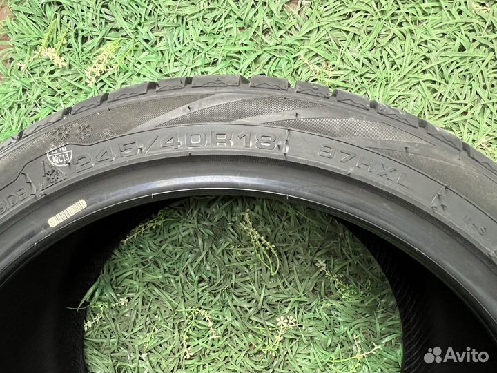 Boto BS68 245/40 R18 97H