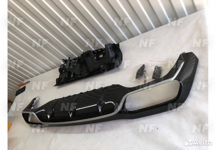 Диффузор 63 AMG черный Mercedes E213