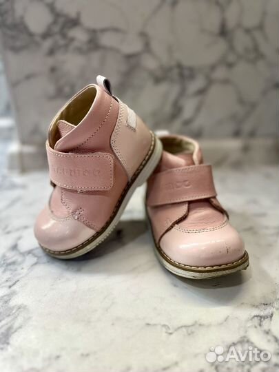 Ботинки демисезонные для девочки 22 размер