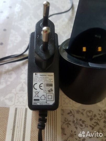 Зарядное устройство Logitech