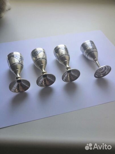 Серебряные рюмки