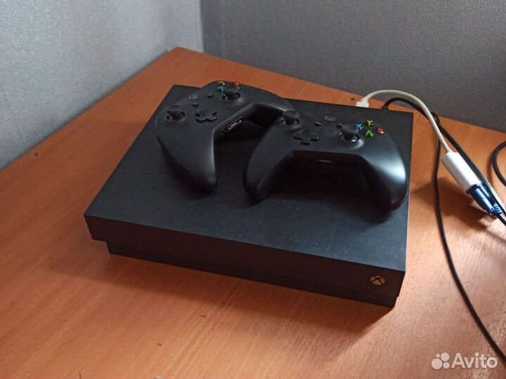 Xbox One X 1Tb