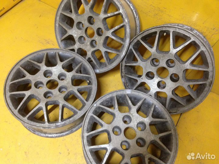 4 шт. Диски R15 (5х114,3)