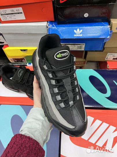 Кроссовки Nike air max 95 демисезонные