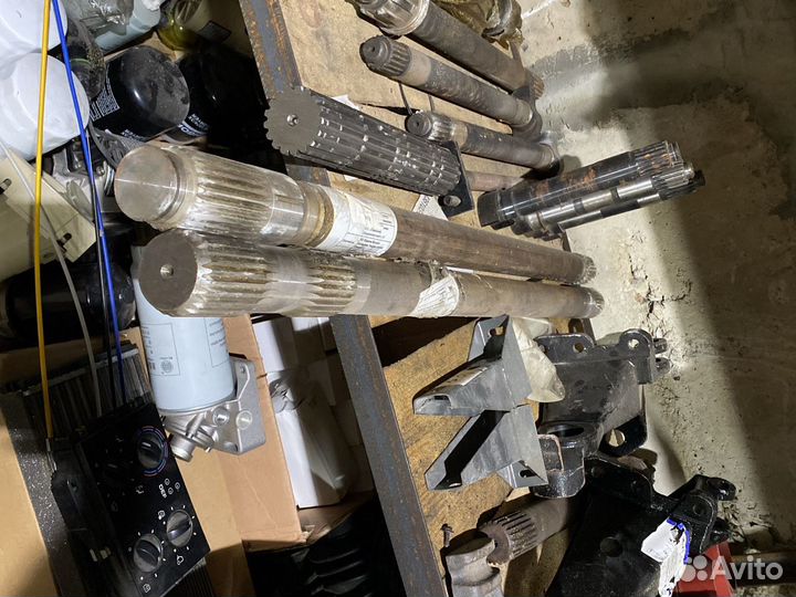 Полуось левая\правая F2000 shaanxi