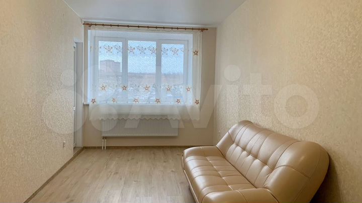 2-к. квартира, 58 м², 3/3 эт.