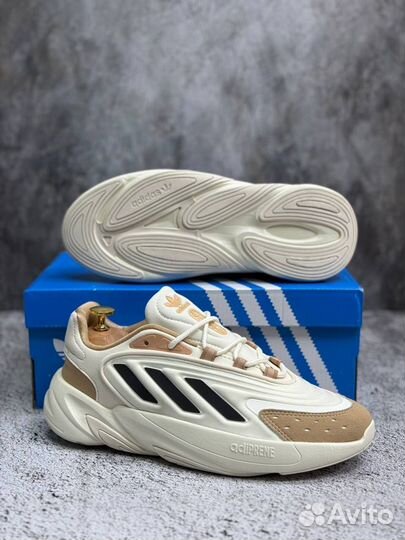 Adidas ozelia