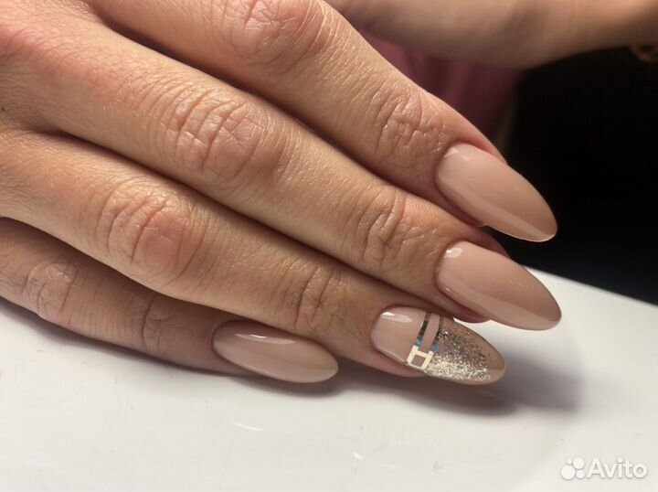 Маникюр, педикюр, покрытие гель-лаком