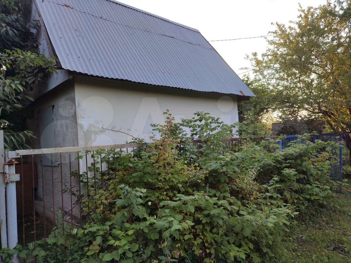 Дача 18 м² на участке 6 сот.