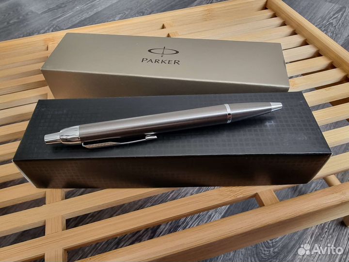 Шариковая ручка parker