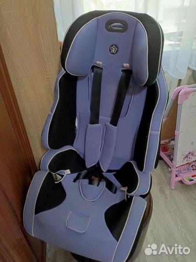 Автомобильное детское кресло от 9 до 36 кг