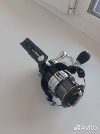 Катушка shimano vanquish 2500 HGS