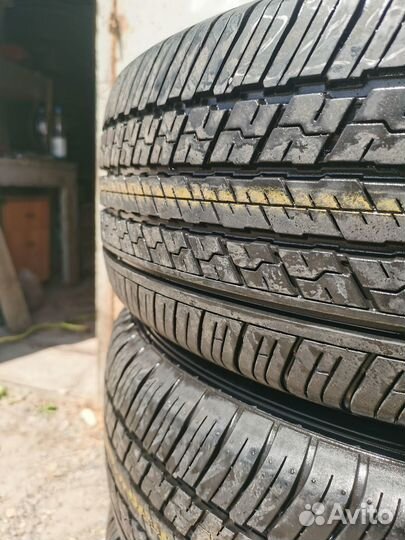 Dunlop Grandtrek ST30 225/65 R17 102H