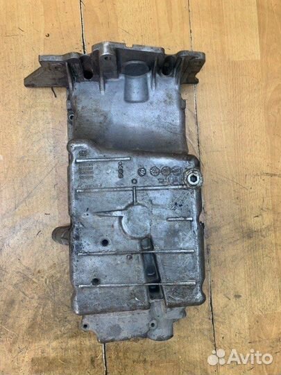 Масляный поддон двс Opel Astra H Z16XEP 2005