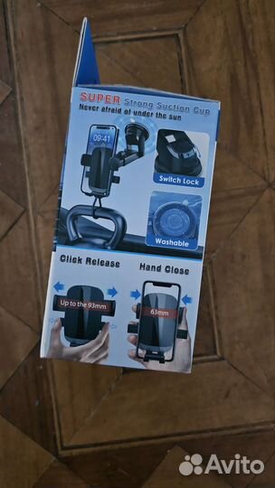 Держатель для телефона в машину