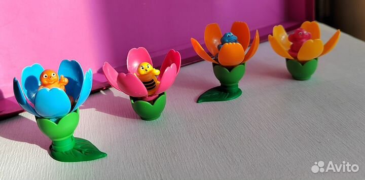 Игрушки из киндера 90-х, цветочная магия
