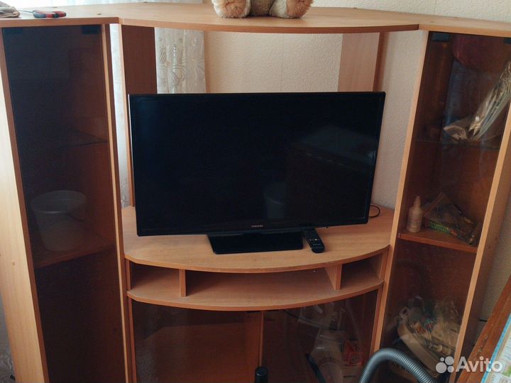 Тумба под телевизор бу, угловая